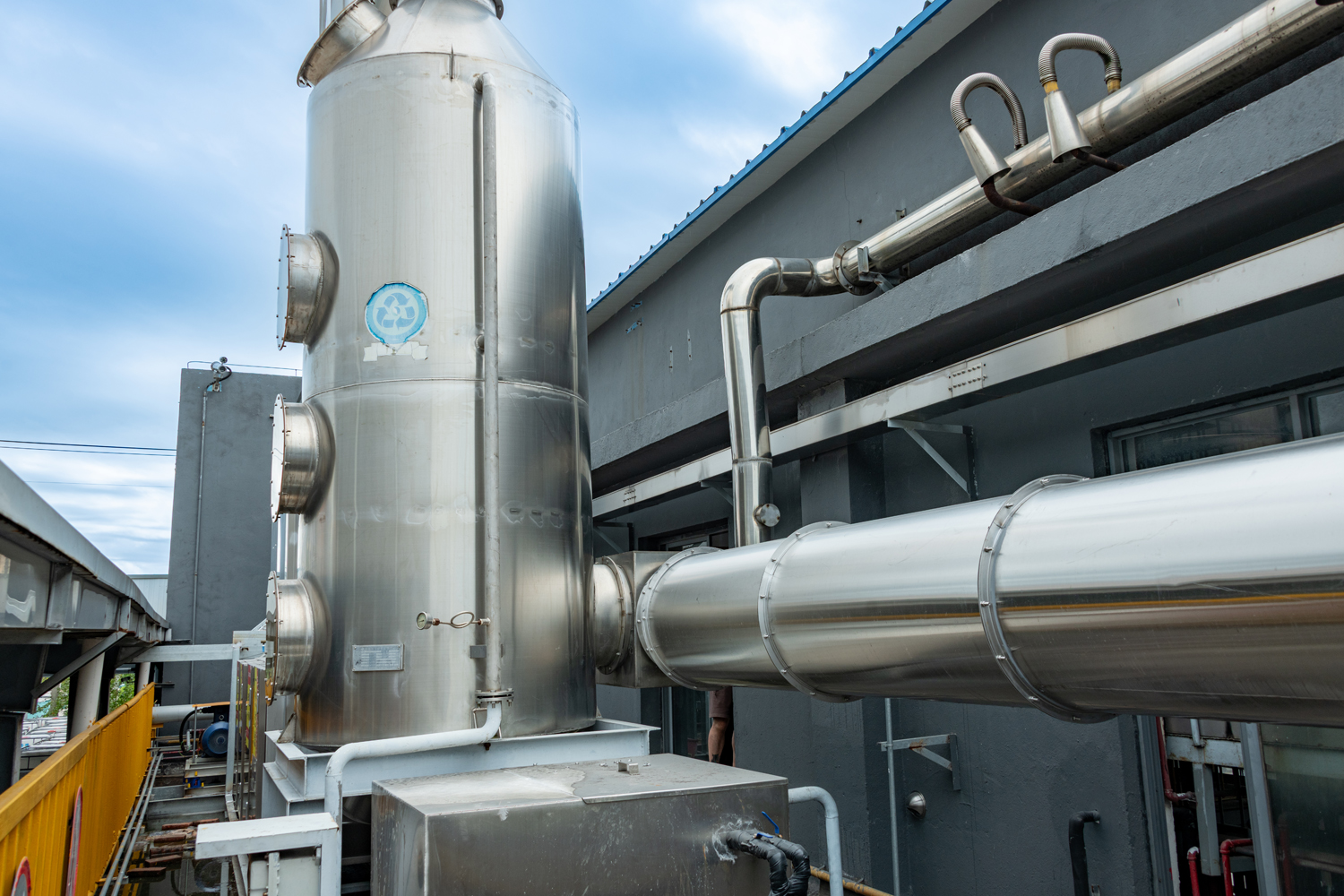 廠區(qū)設(shè)備